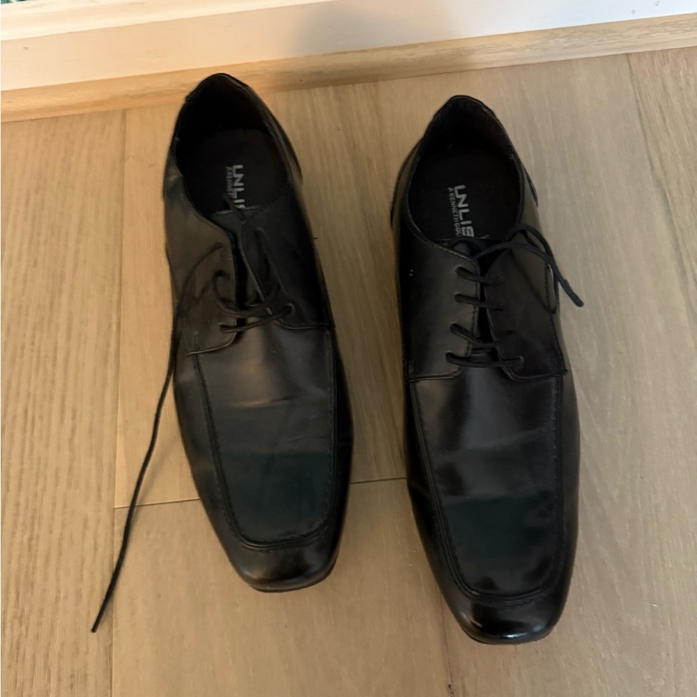 Unlisted - Kenneth Cole. Black 9.5